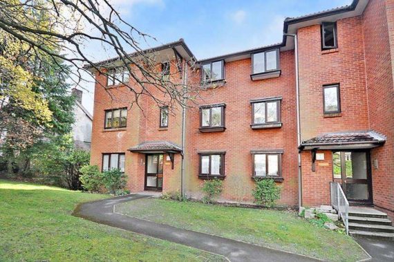 2 Bedroom Flat